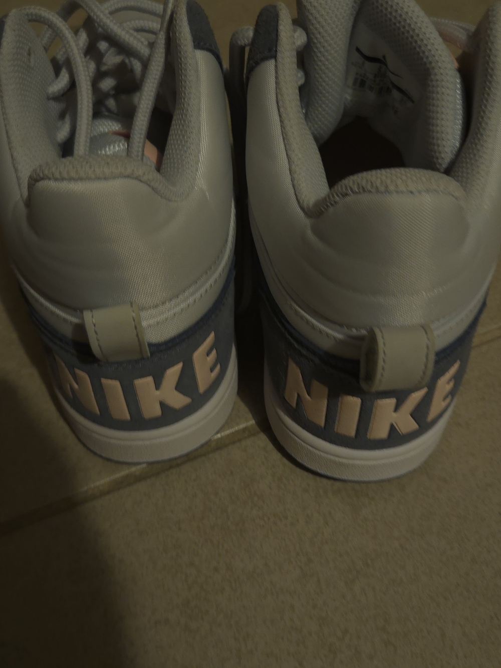 Nike Court Borough Mid Premium Fitness Shoes Over The Ankle Grey Women’s Size 8 - Picture 6 of 6